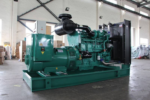 邢台320kw康明斯柴油发电车出租组图片 邢台320kw康明斯柴油发电车出租组图片